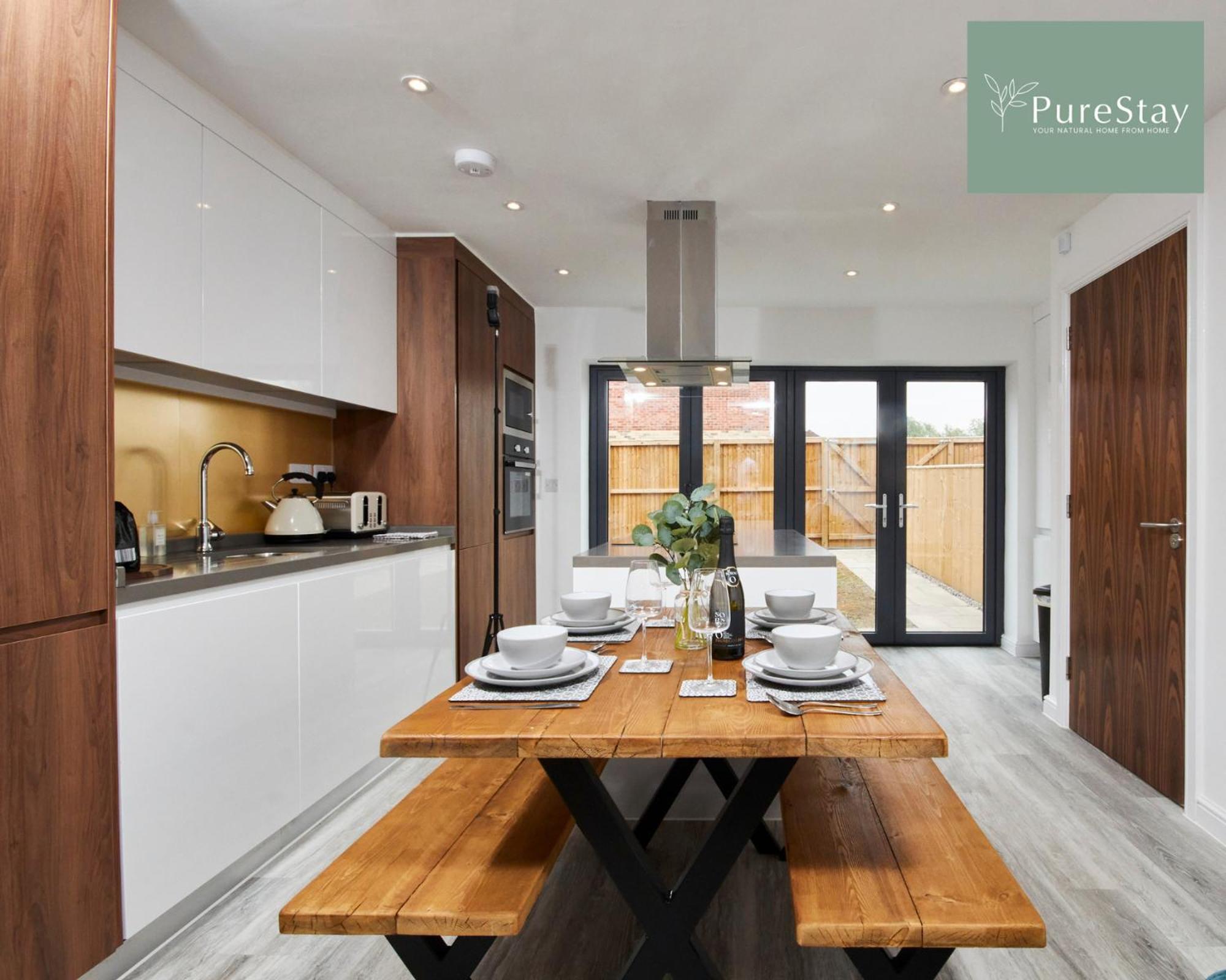Stunning 5 Bed Manchester House With Parking By Purestay Short Lets & Serviced Accommodation Εξωτερικό φωτογραφία