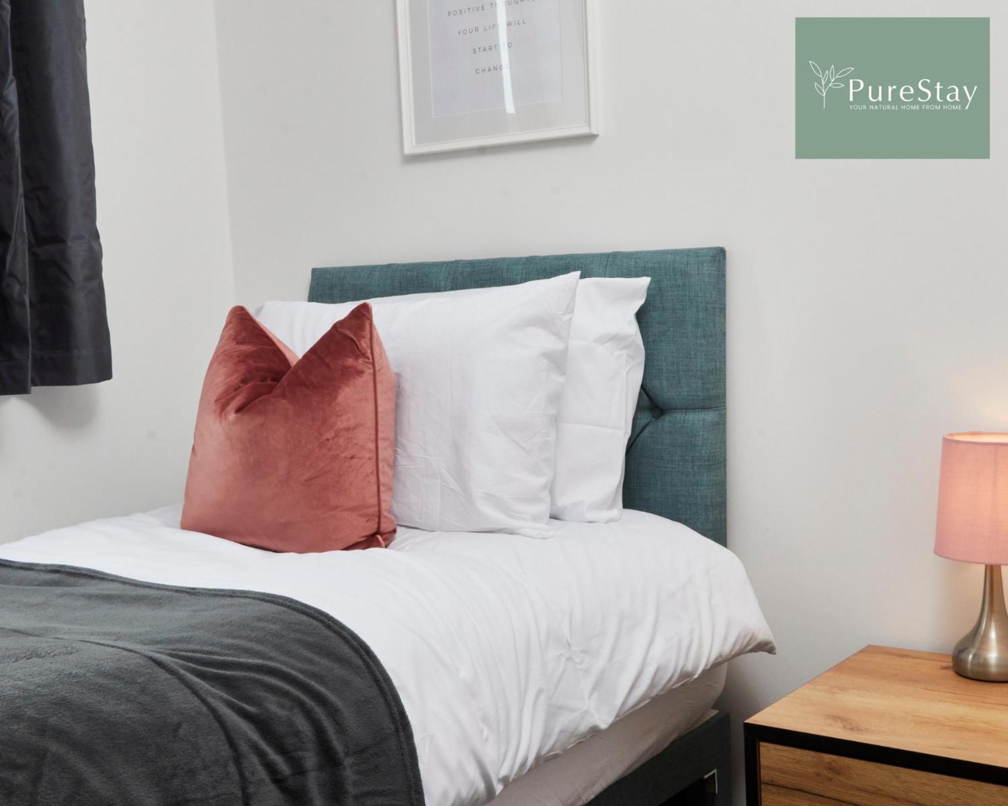 Stunning 5 Bed Manchester House With Parking By Purestay Short Lets & Serviced Accommodation Εξωτερικό φωτογραφία