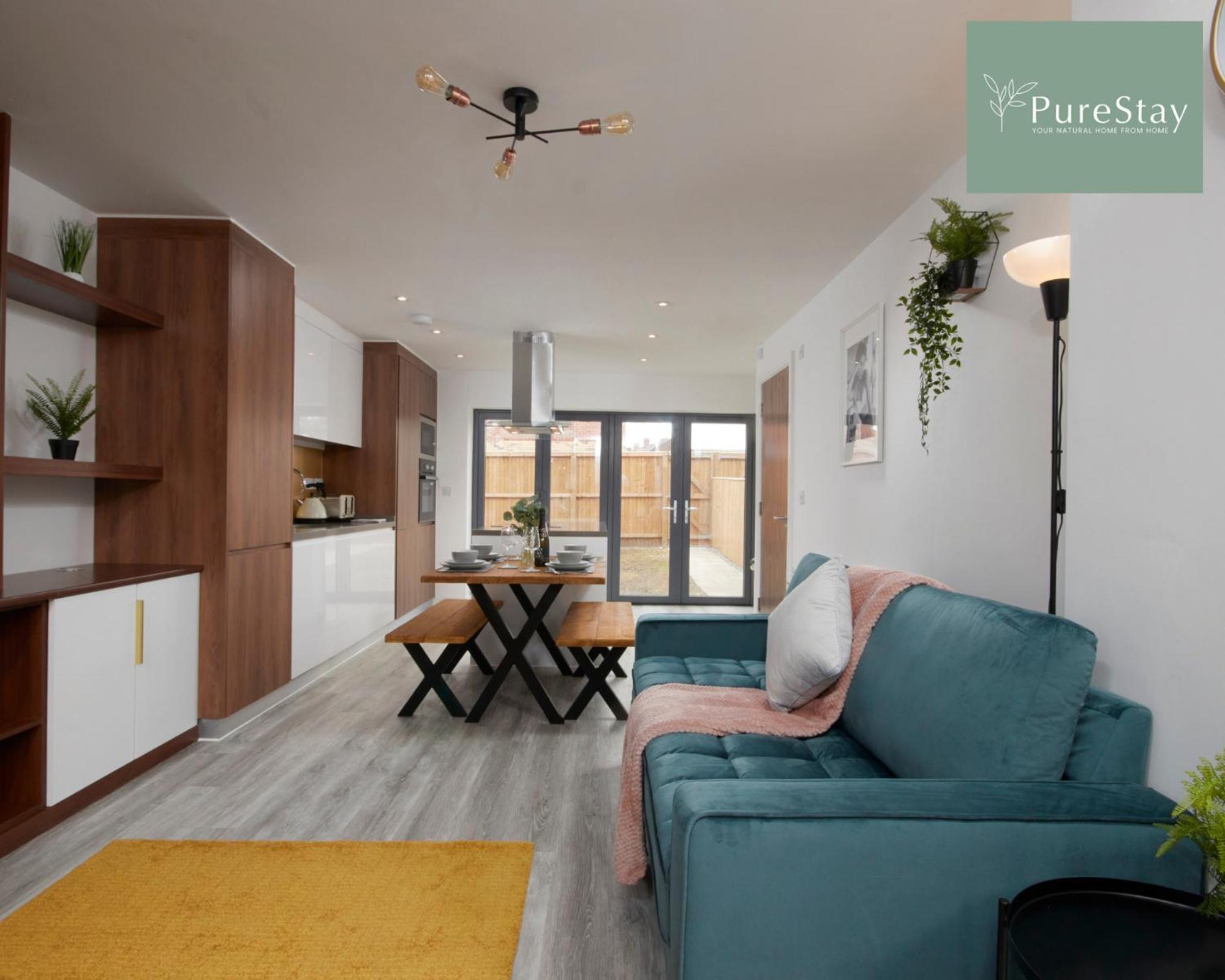 Stunning 5 Bed Manchester House With Parking By Purestay Short Lets & Serviced Accommodation Εξωτερικό φωτογραφία