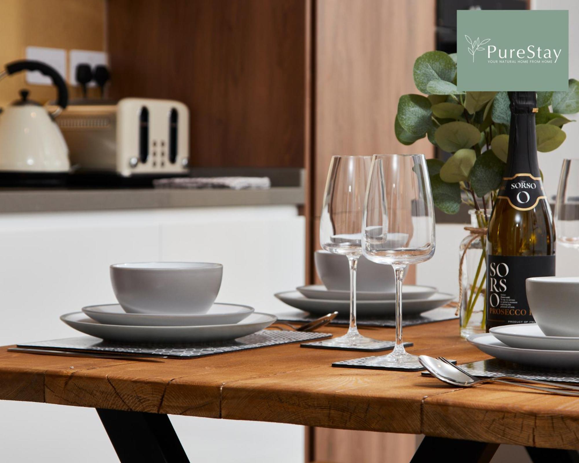 Stunning 5 Bed Manchester House With Parking By Purestay Short Lets & Serviced Accommodation Εξωτερικό φωτογραφία