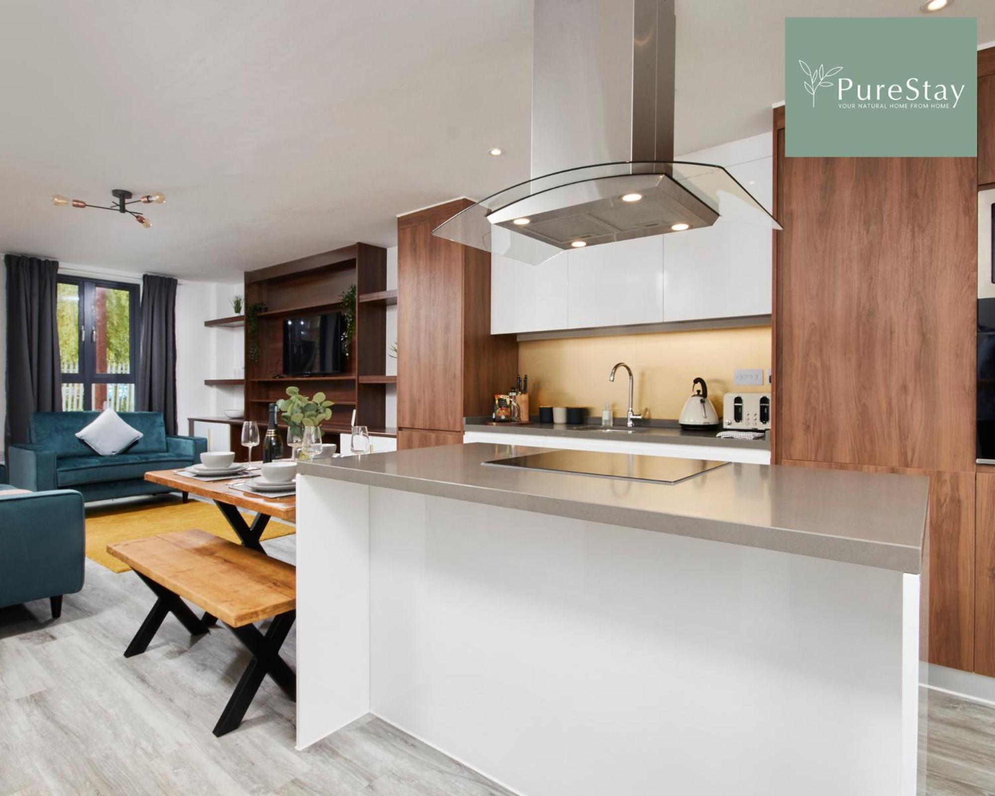 Stunning 5 Bed Manchester House With Parking By Purestay Short Lets & Serviced Accommodation Εξωτερικό φωτογραφία