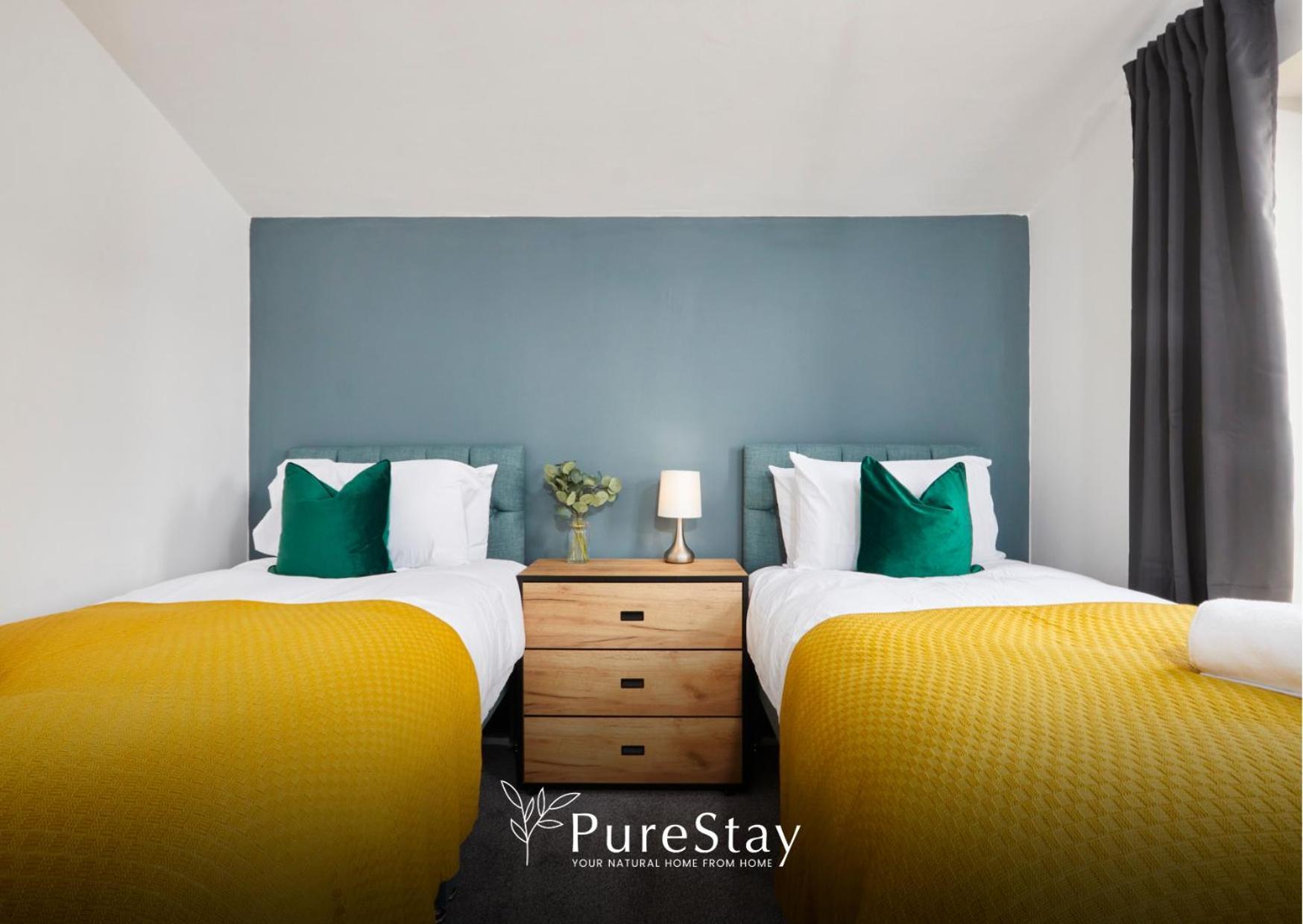Stunning 5 Bed Manchester House With Parking By Purestay Short Lets & Serviced Accommodation Εξωτερικό φωτογραφία